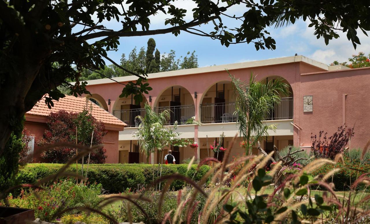 Shaar Hagolan Kibbutz Country Lodging Exteriér fotografie