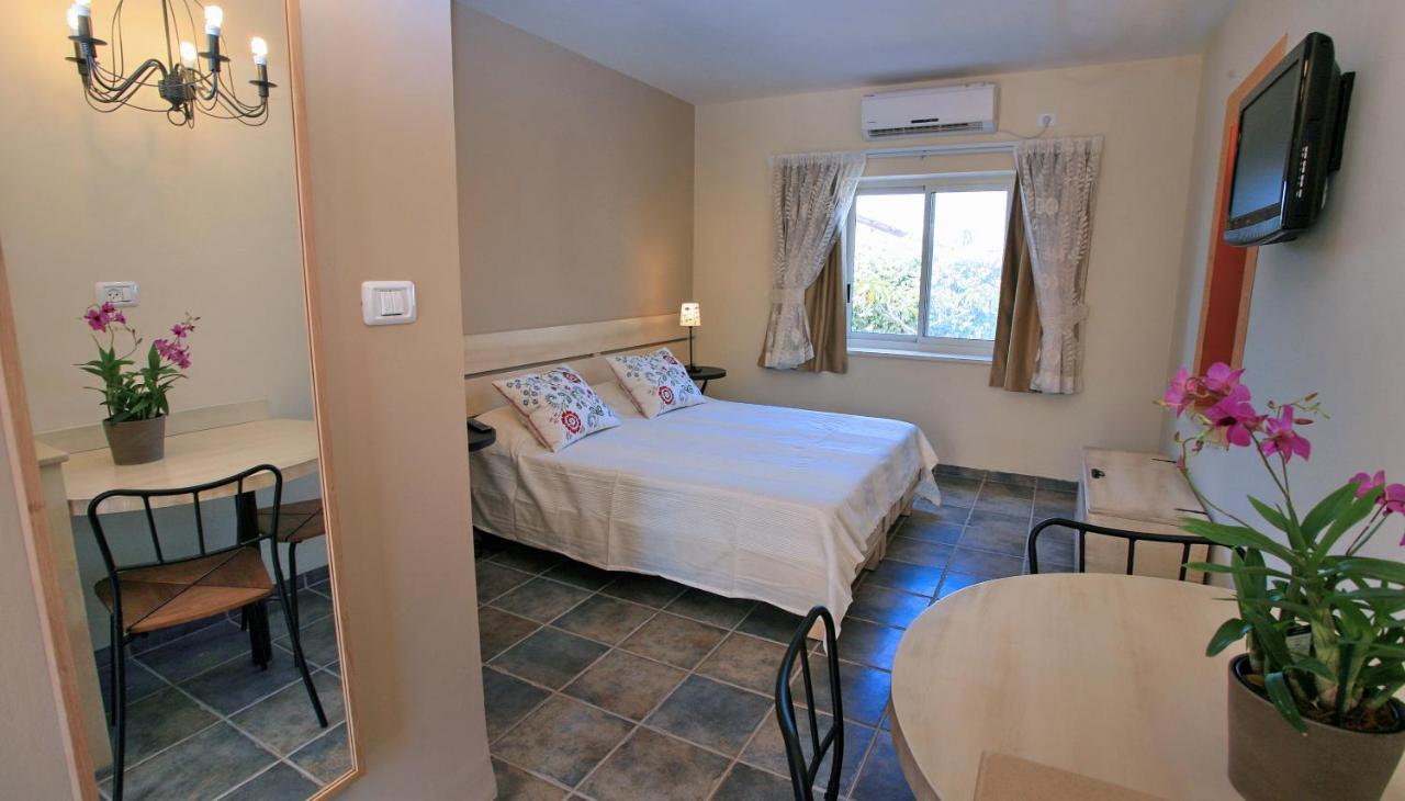 Shaar Hagolan Kibbutz Country Lodging Exteriér fotografie